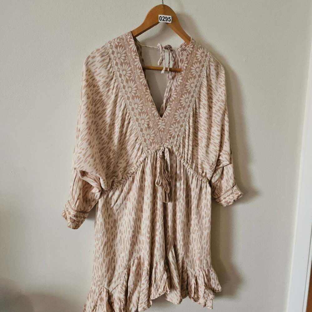 O'Neill Dress Size S Floral Tassel 295